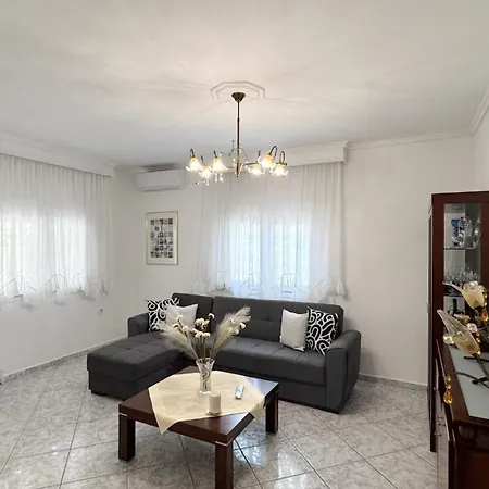 Case de vacanță Aikaterini's House